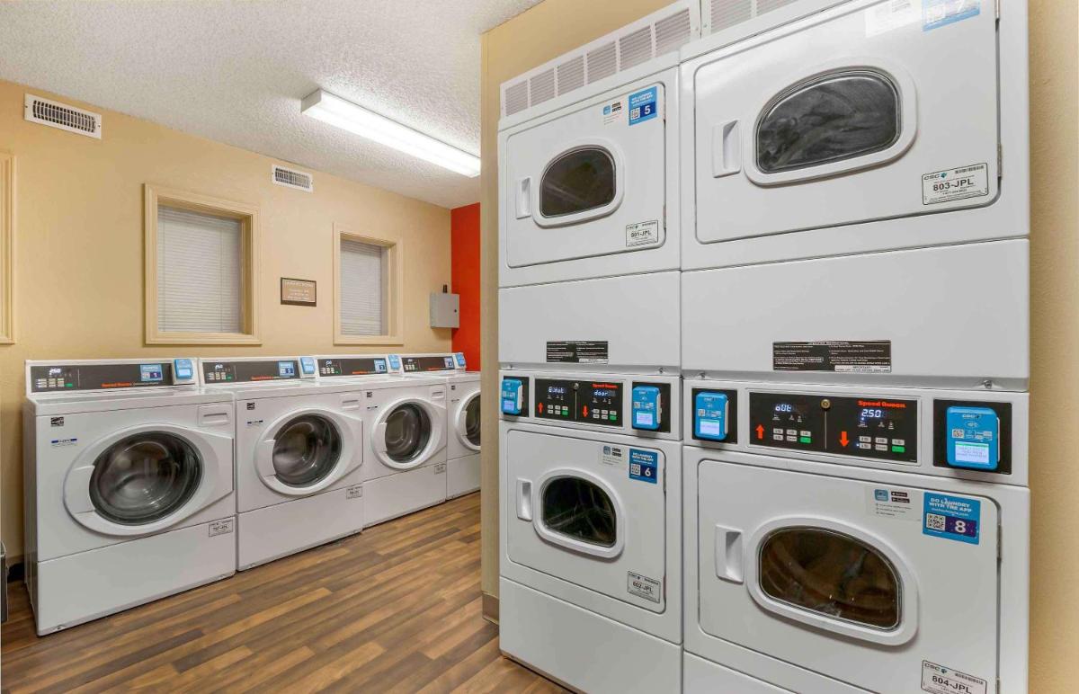 Extended Stay America Suites - Cincinnati - Blue Ash - Reagan Hwy - Housity