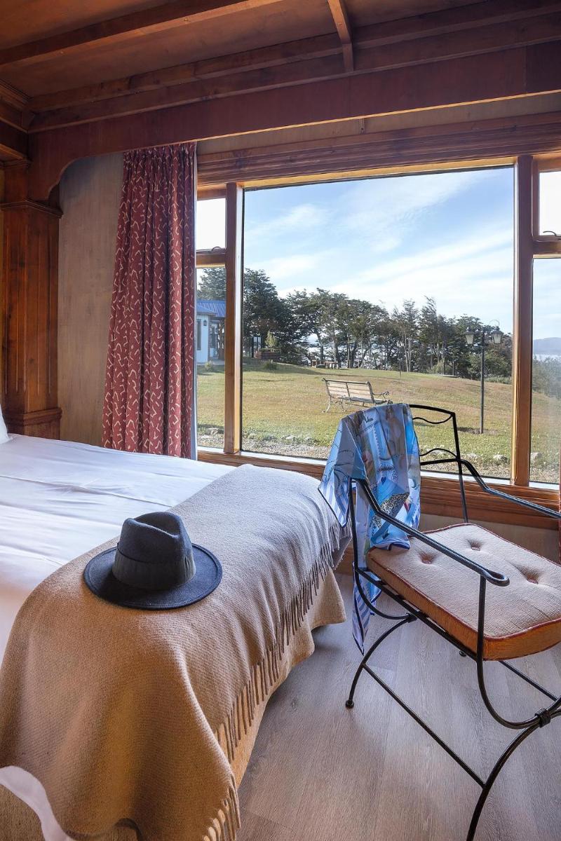 Hotel Los Ñires - Housity