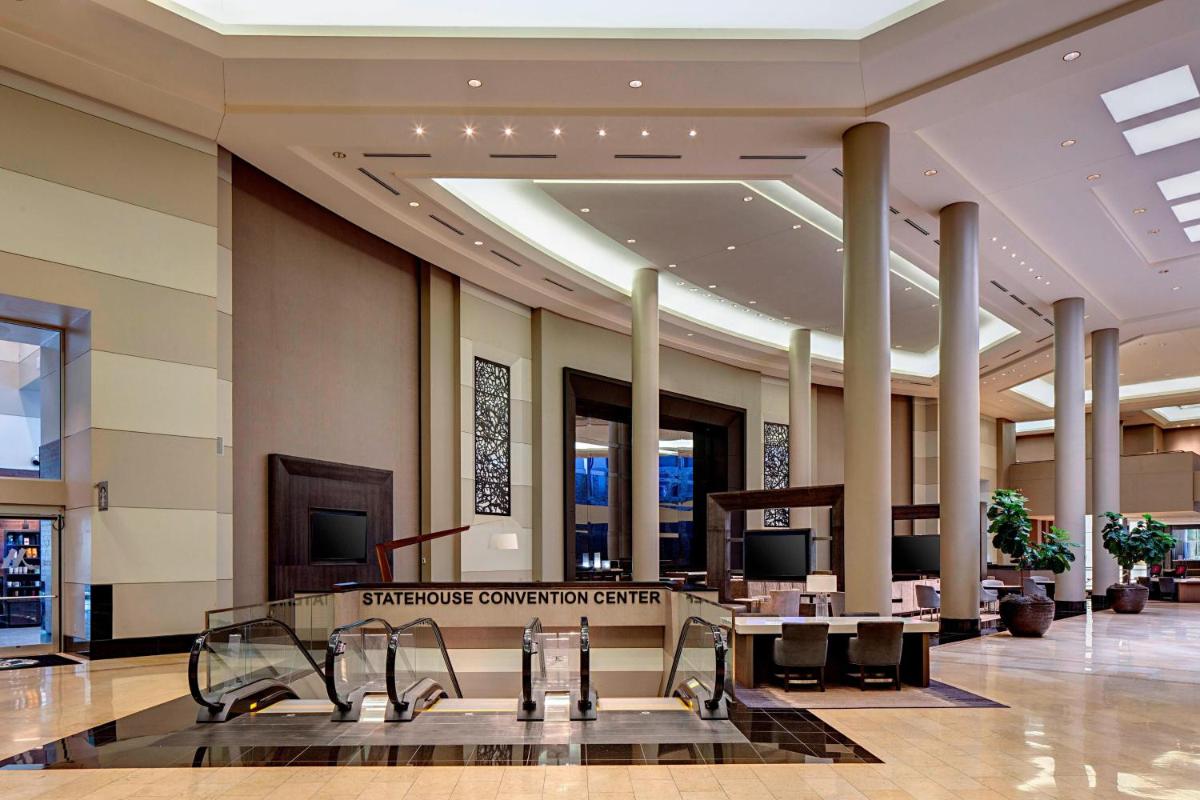Little Rock Marriott - Housity
