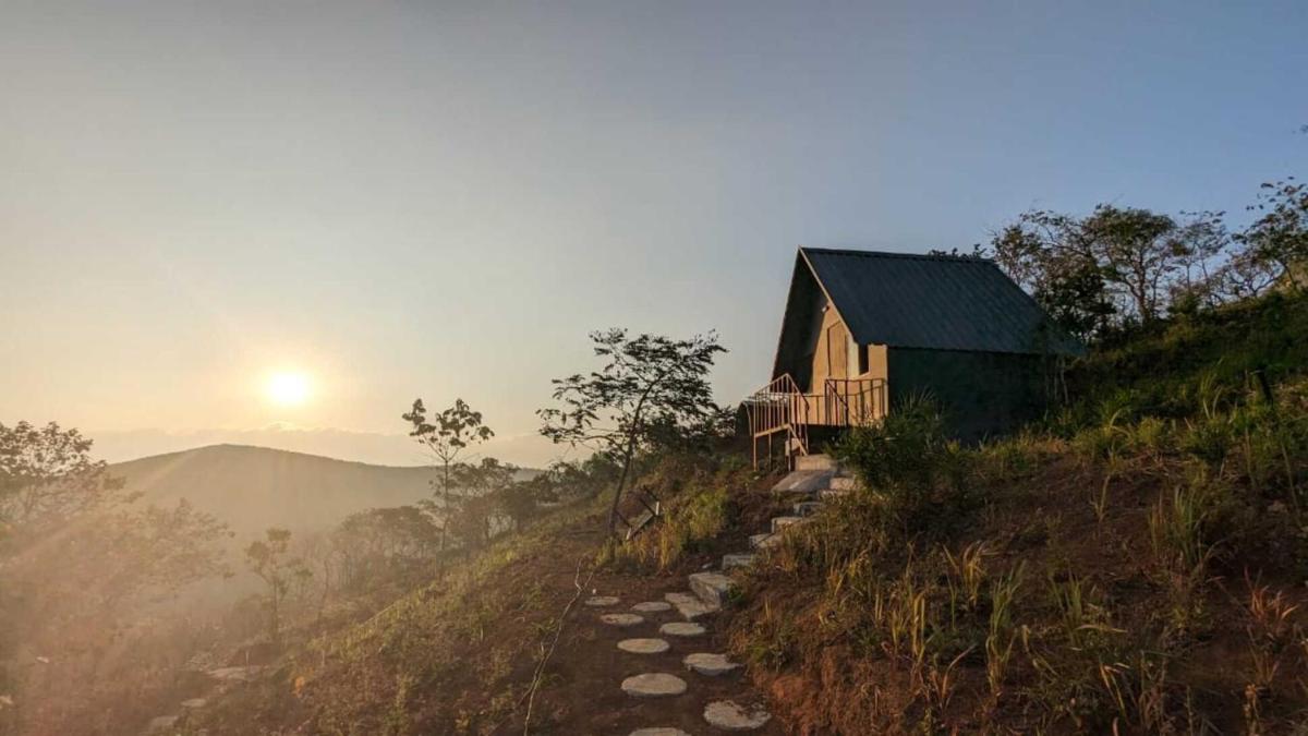 Spirit of the Wild, Mountain Retreat, Attapp?di - Housity