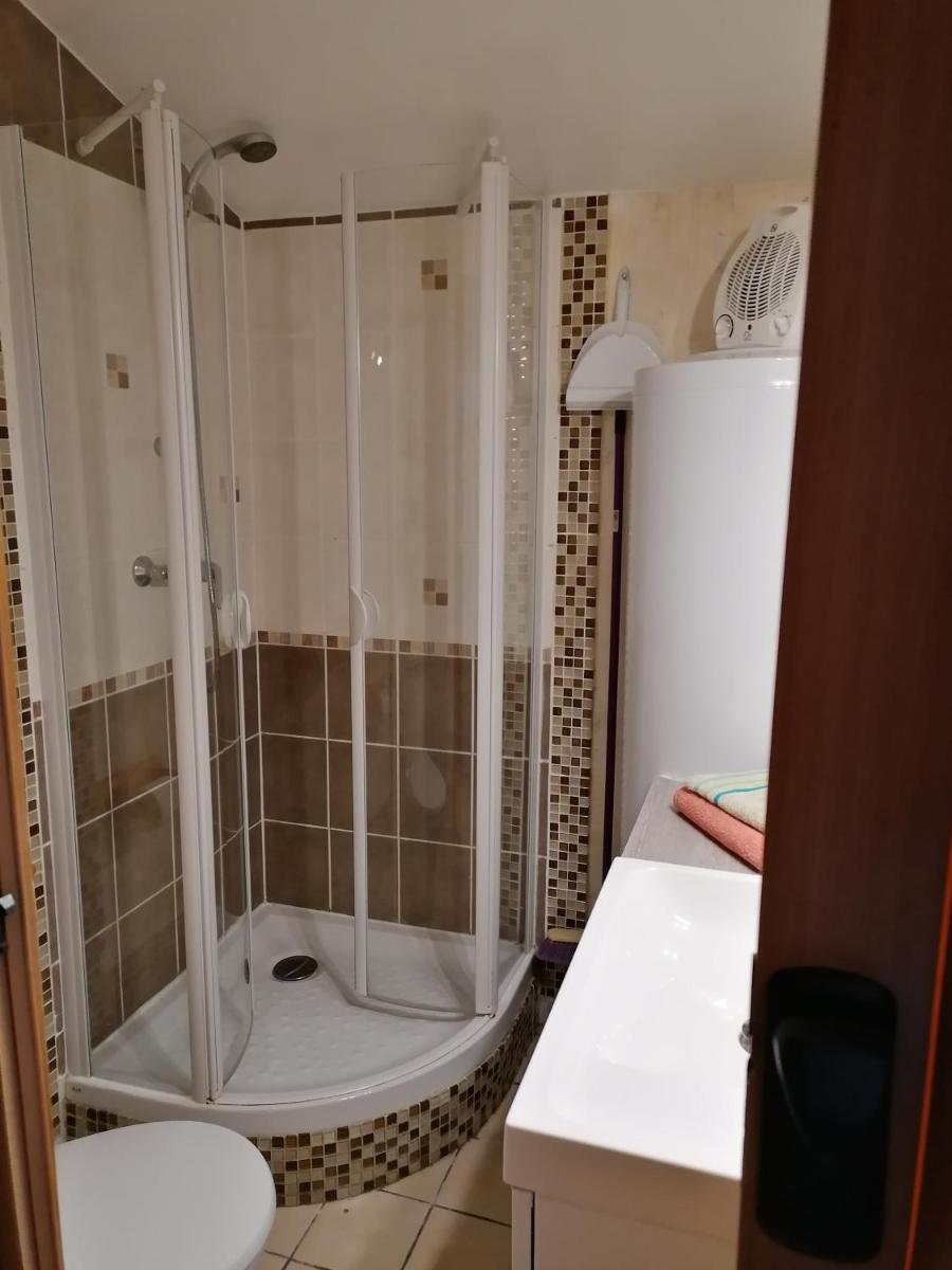 LE CHAMOIS DORT - Housity