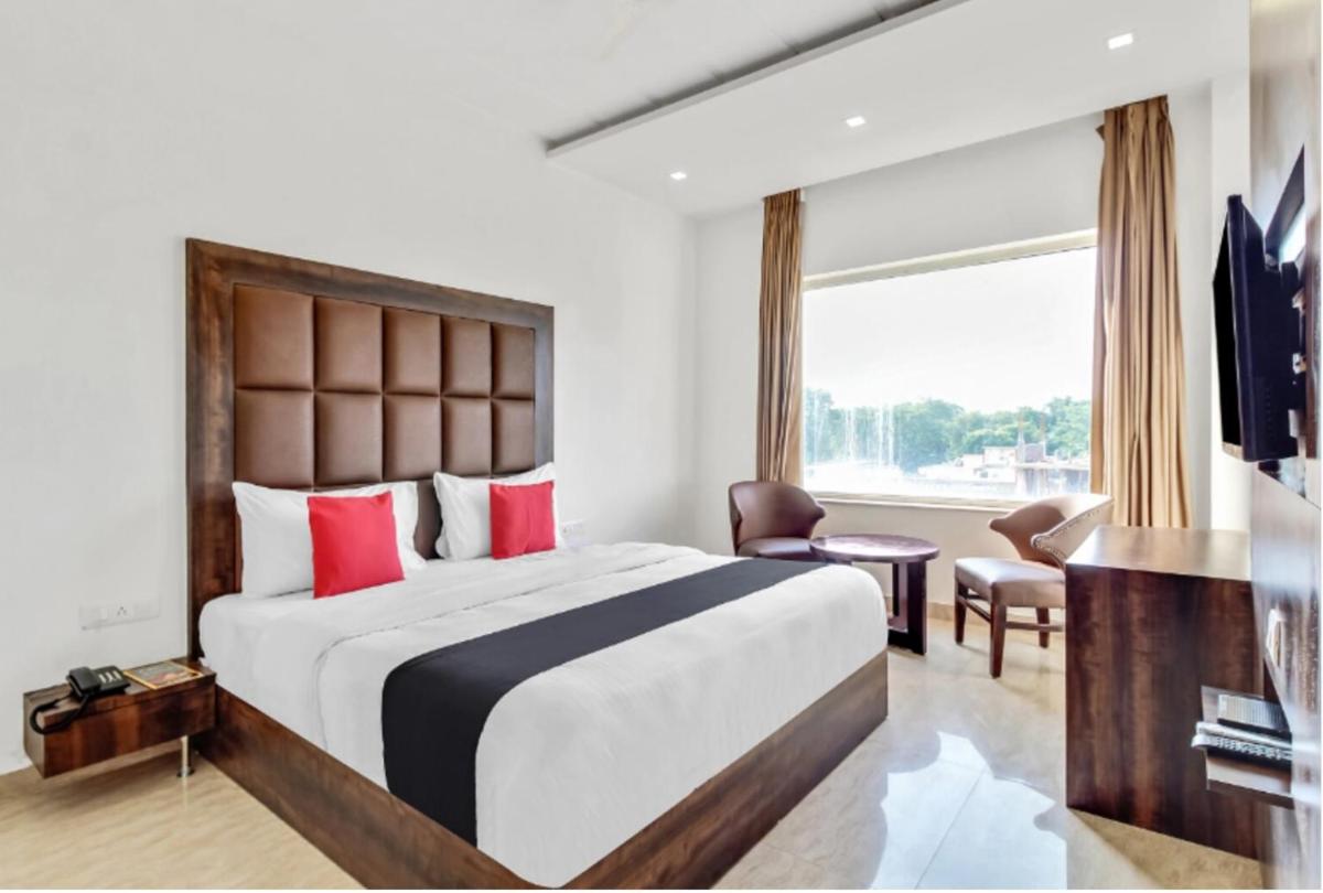 Hotel Royal Palace - Housity