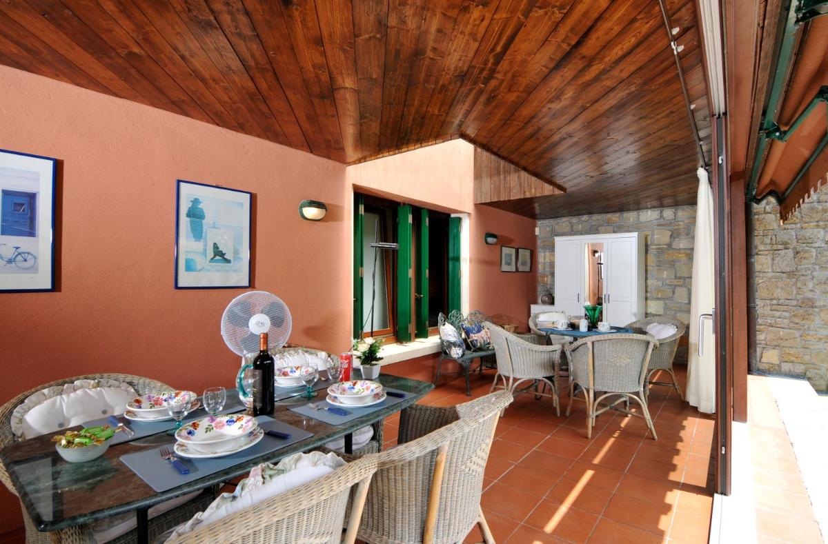 Villetta Golf Holidays - Housity