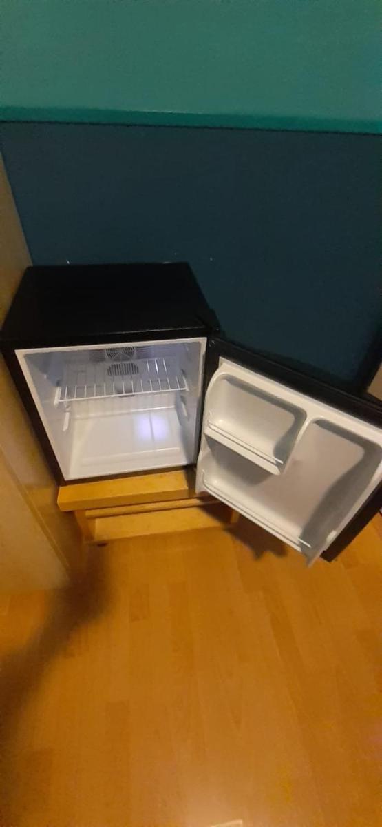 Suitetrails - Room Charlotte, not hotel, no parties, no kitchen