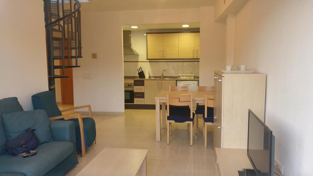 Apartaments Las Carolinas - Housity