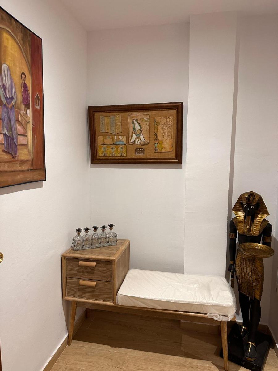 HOSTER EGYPT VERONA centro de Tomelloso - Housity