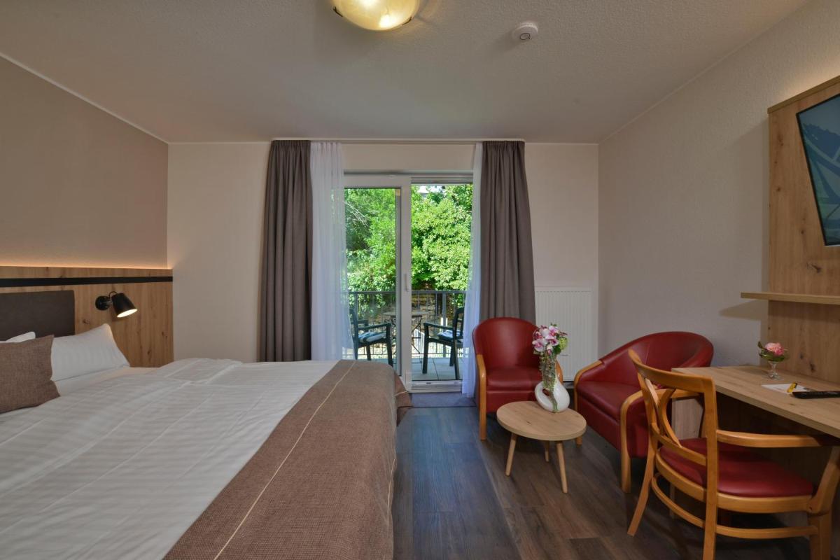 Hotel zur Post 3 Sterne S Altenahr - Housity