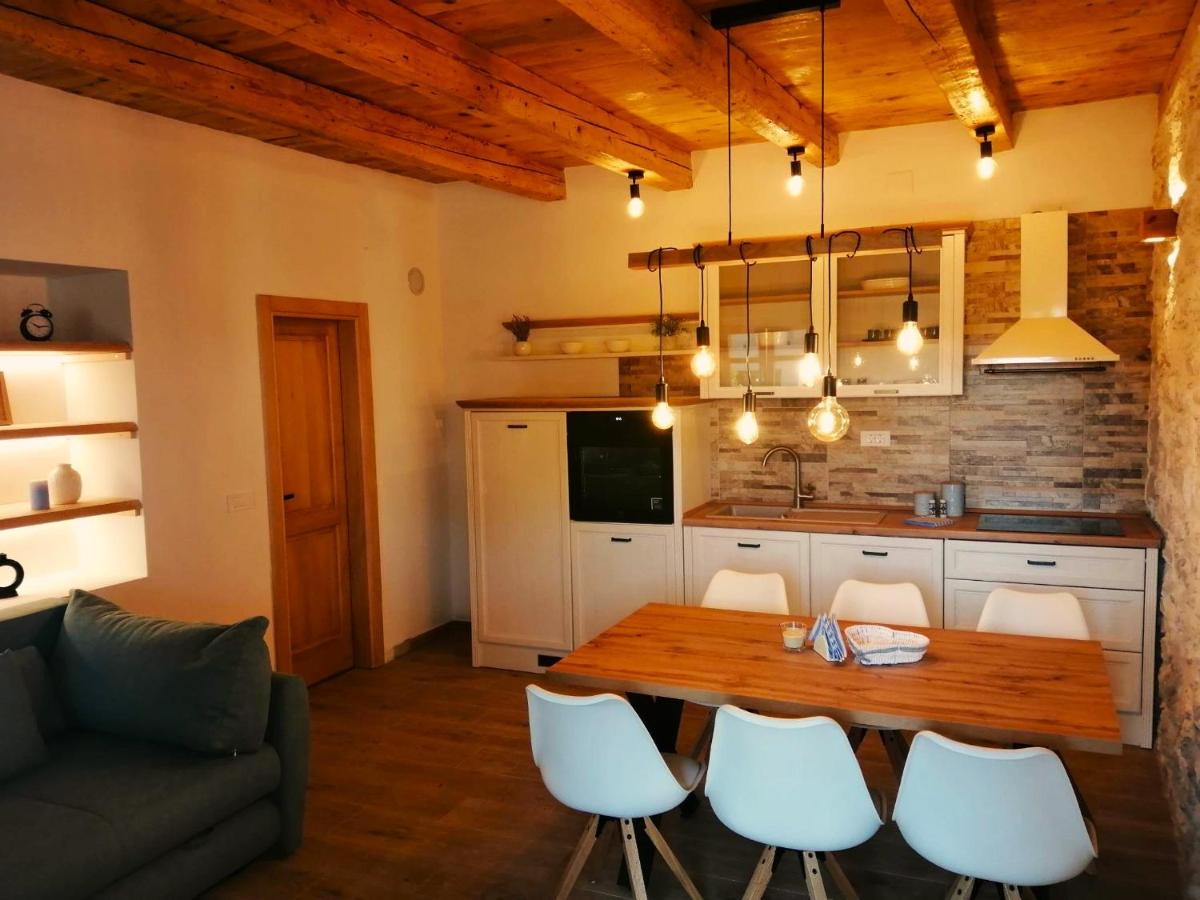 Apartments Dalmatian Stone House - Housity