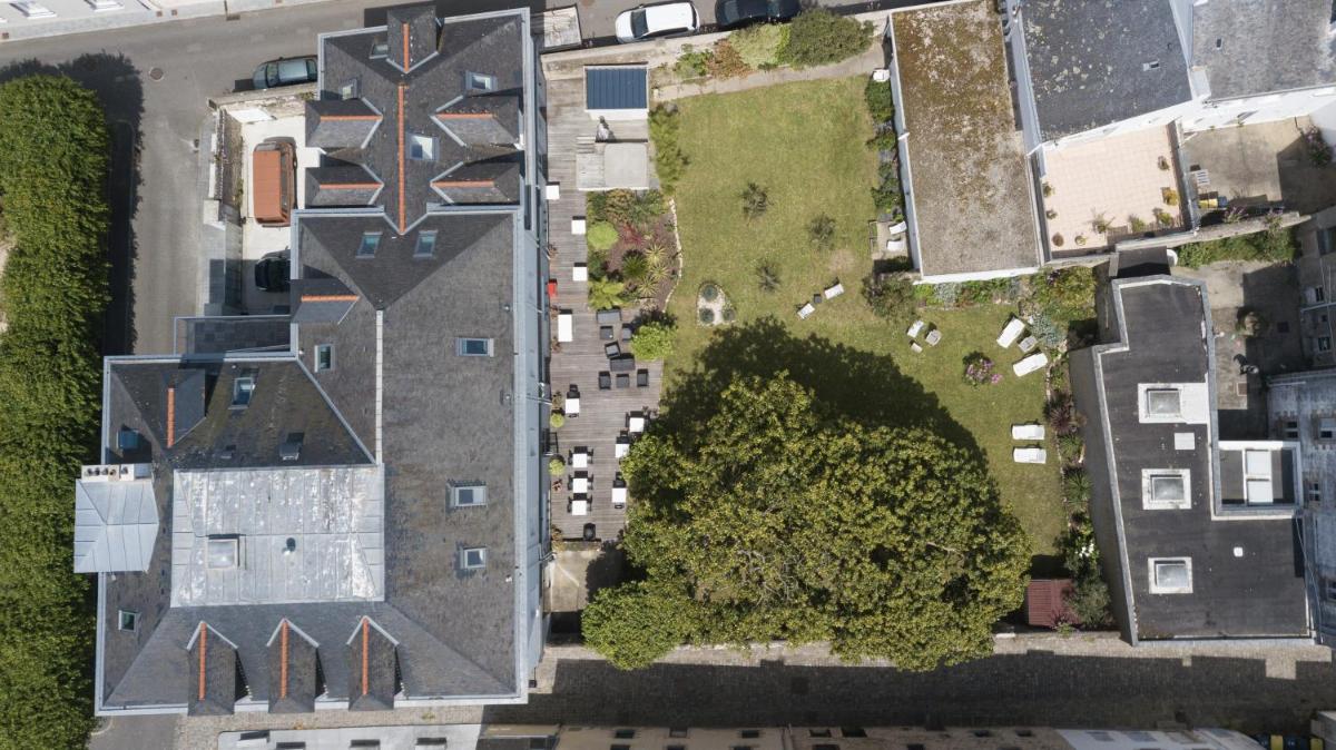 Quartier de l'hôtel ou autre quartier proche