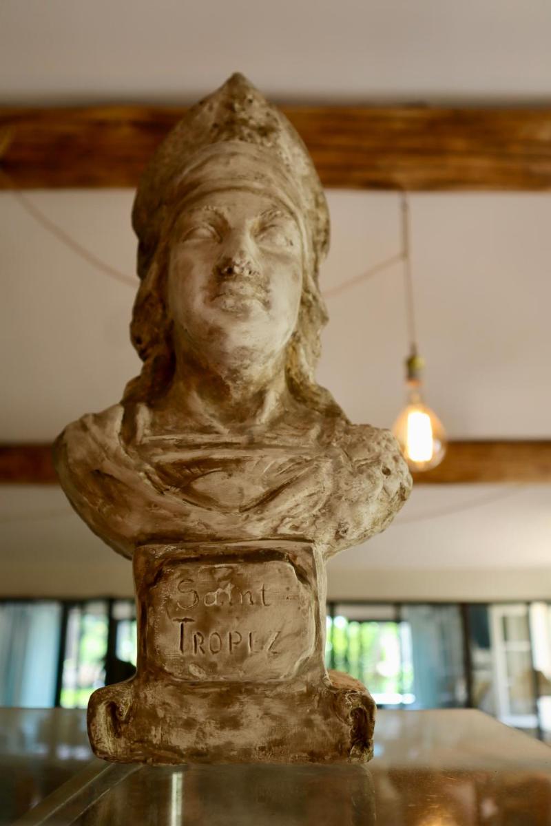 Photo de la galerie de l'établissement La Ferme D'Augustin, à Saint-Tropez