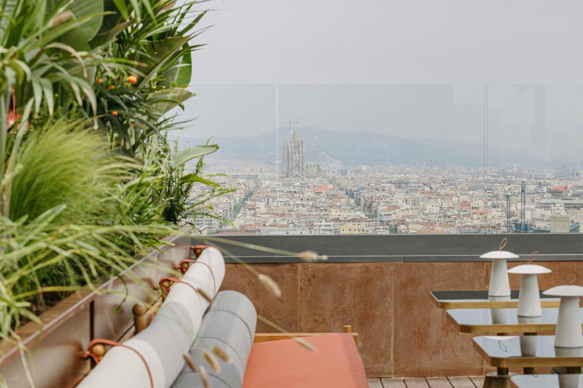 Un balcón o terraza de Nobu Hotel Barcelona