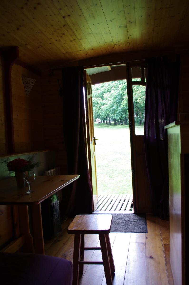 Camping La Bergerie - Housity