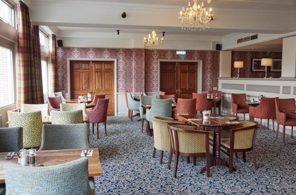 Bell by Greene King Inns - Housity