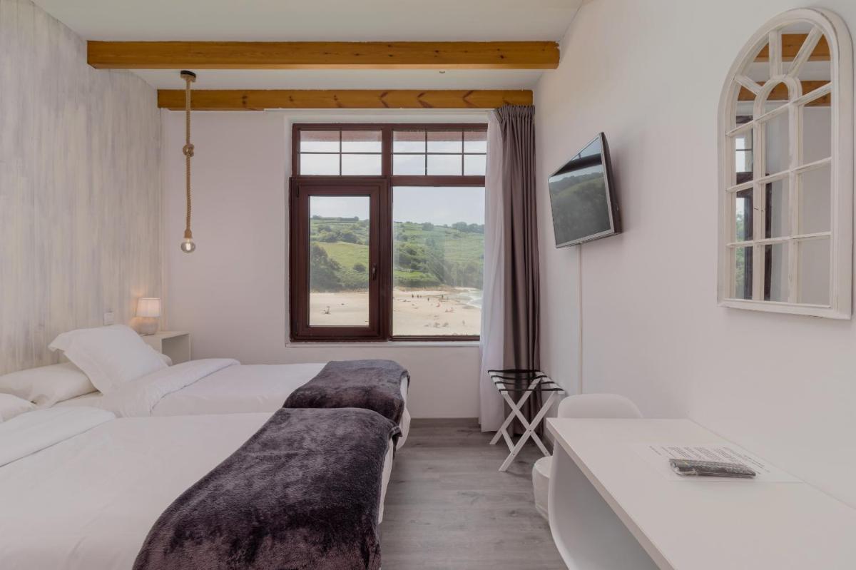 Hotel SanMar - Housity