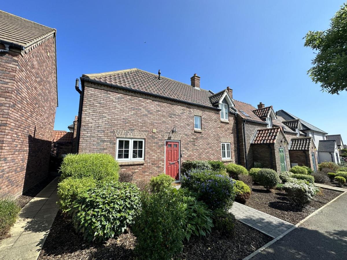 Daisy Cottage - Housity