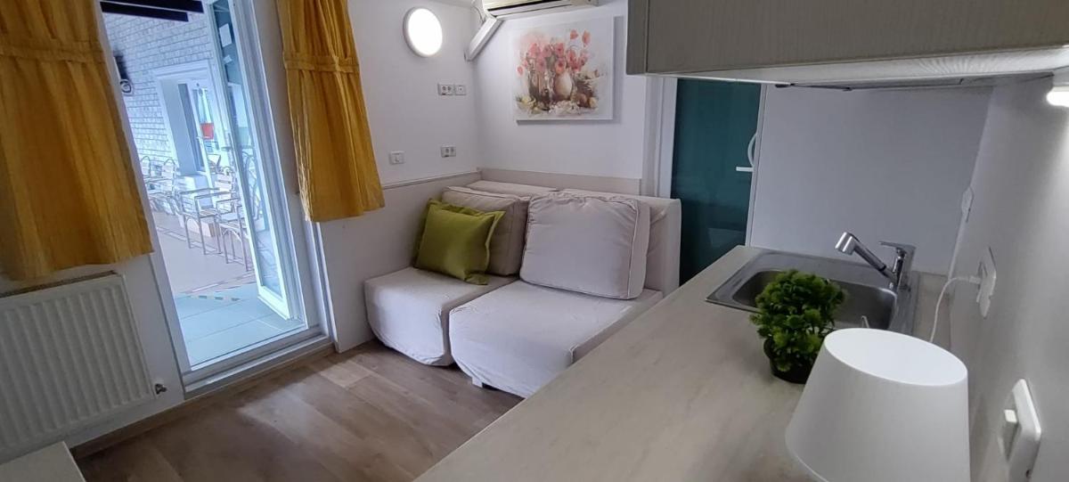 Apartament Sergiu Geanina - Housity