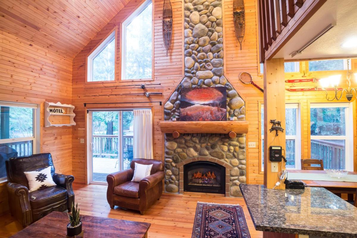 Snow Drifters Chalet - Housity