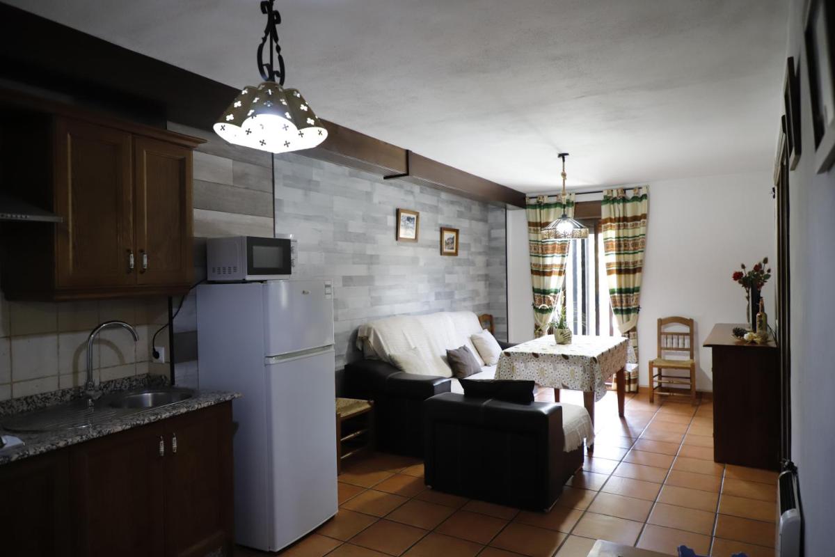 Plaza de los asomaderos 54 Grazalema - Housity