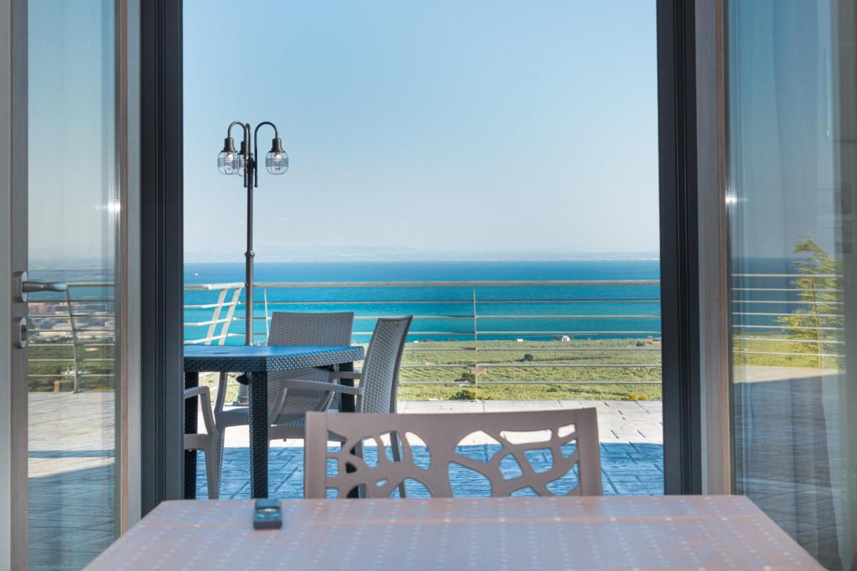 Villa Terrazza sul Golfo - Housity