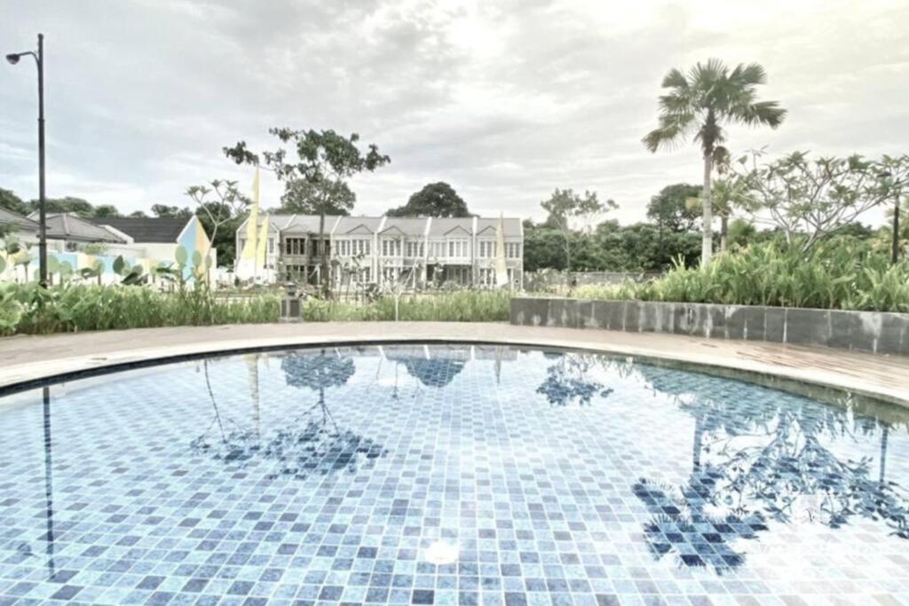 Verse House - Housity