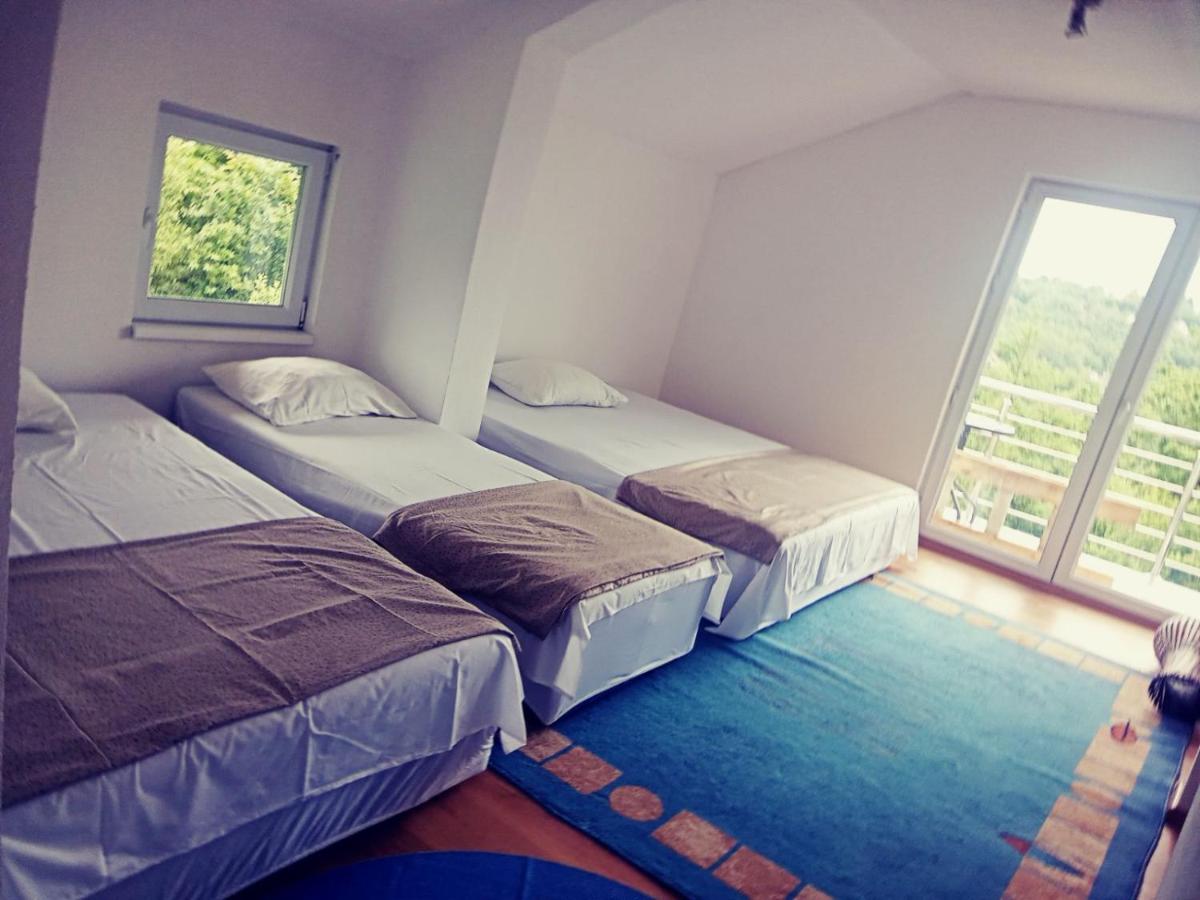 Home in Misevici - 10 minutes from Sarajevo - Housity