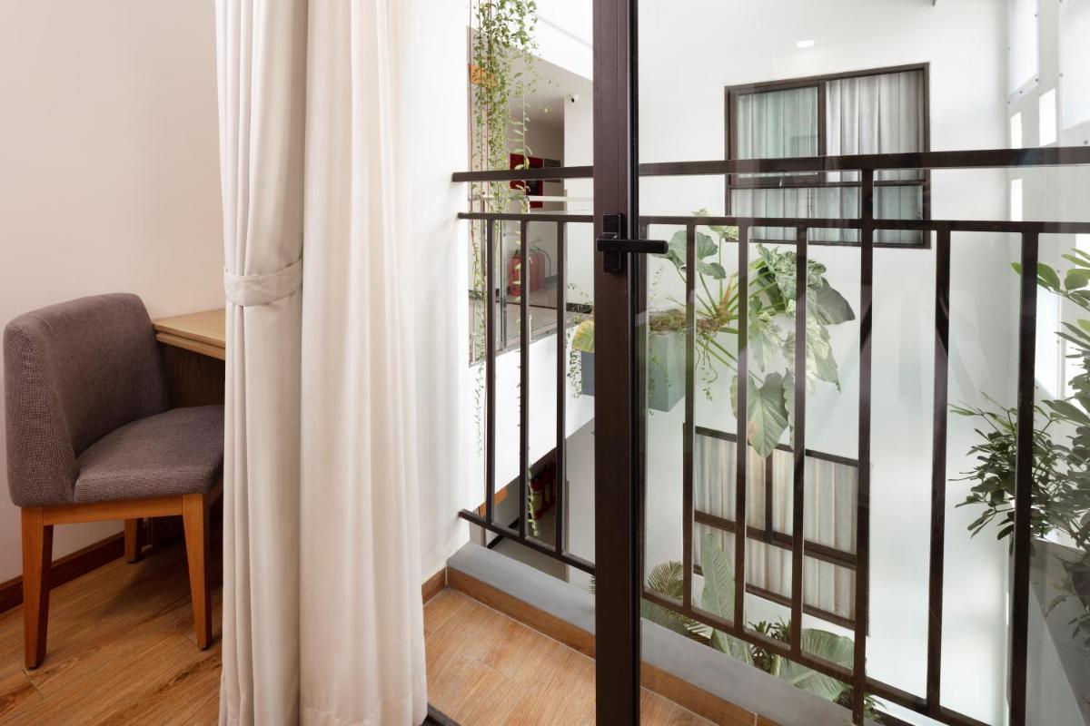 Lovely double-room hotel near Nha Trang beach - Housity