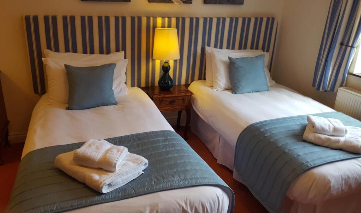 The Walnut Tree - Housity