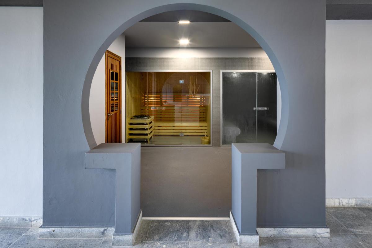 Imagem da galeria de Hotel Navegadores em Monte Gordo