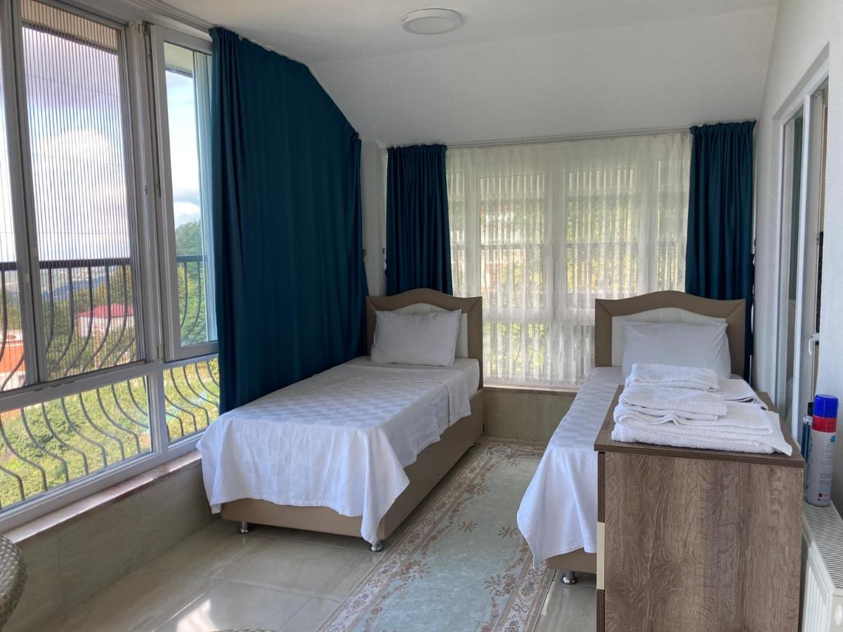 Ayvaz House - Housity