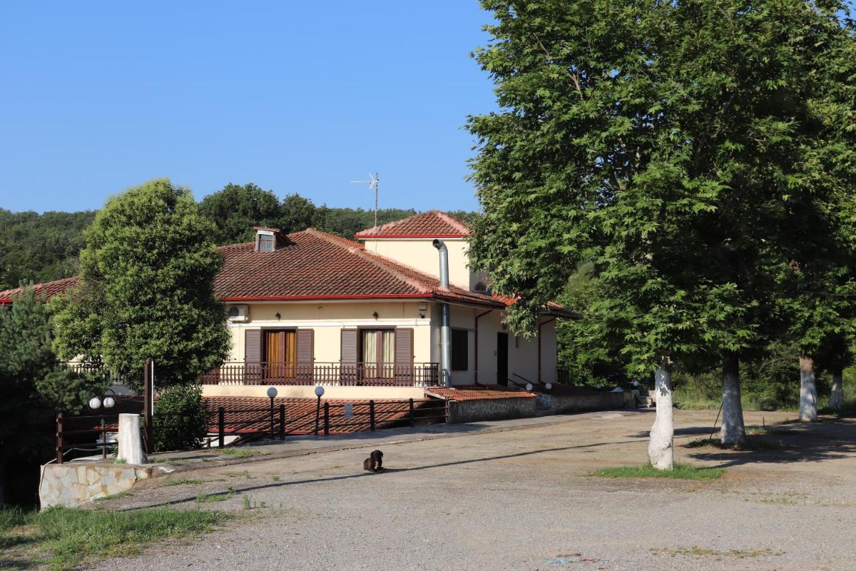 Kotza Ntere - Housity