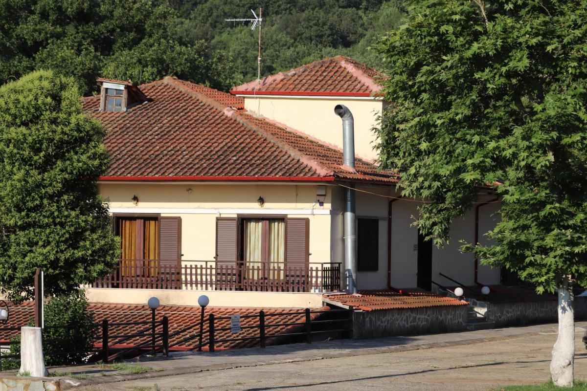 Kotza Ntere - Housity