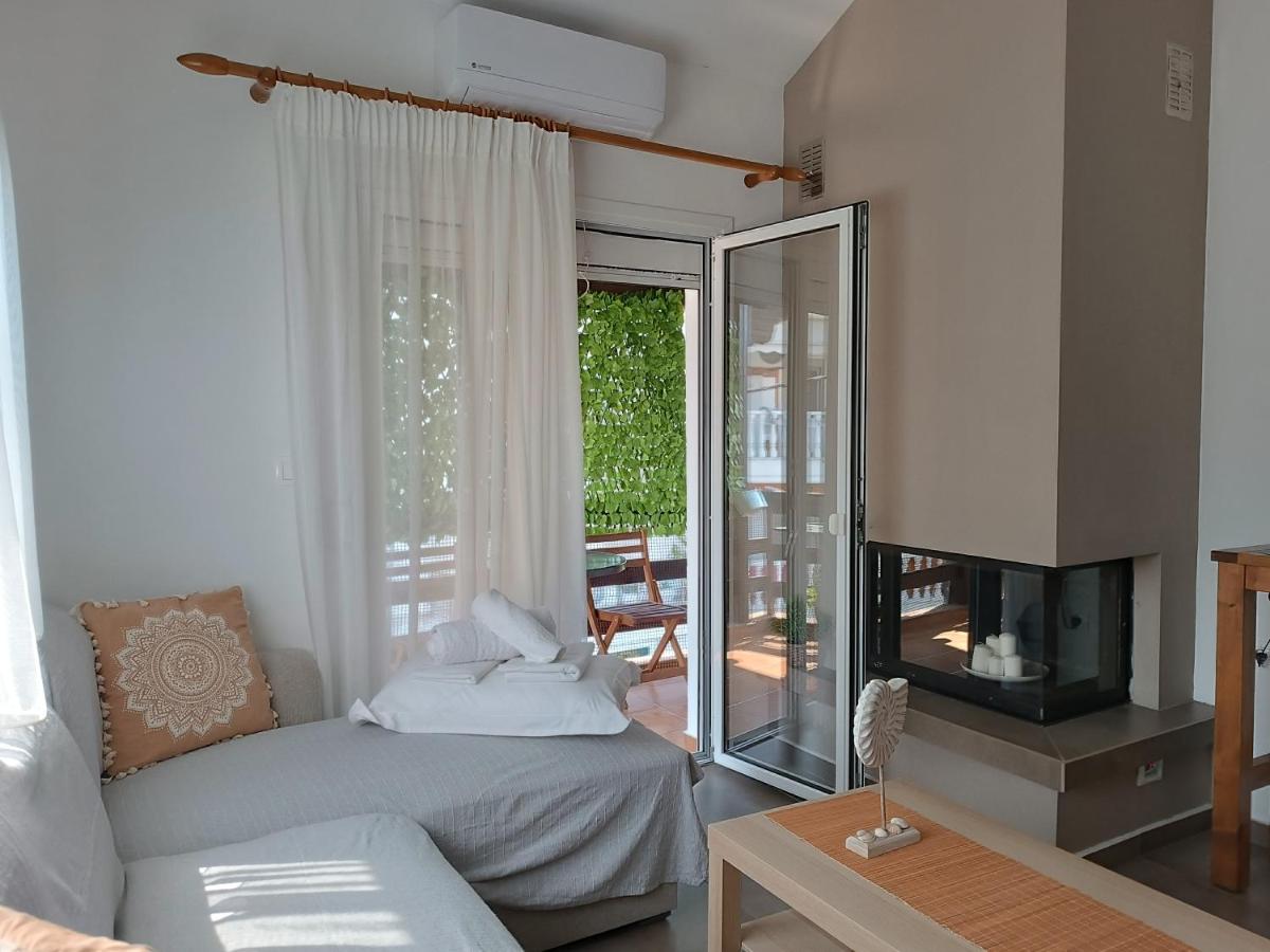 Niki Apartments Beach Loft - Housity