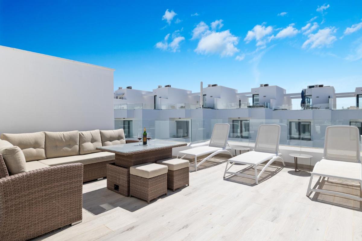 The White House - Housity