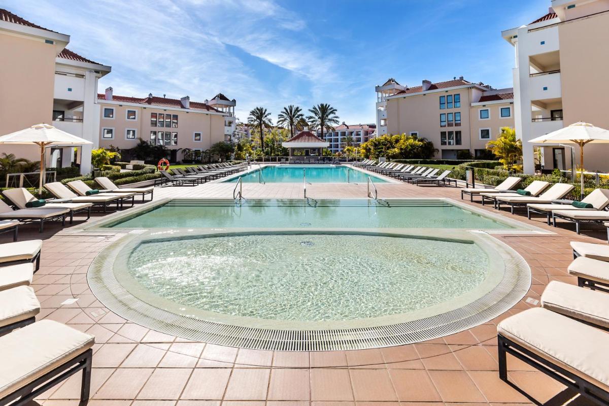 A piscina em ou perto de As Cascatas Golf Resort & Spa