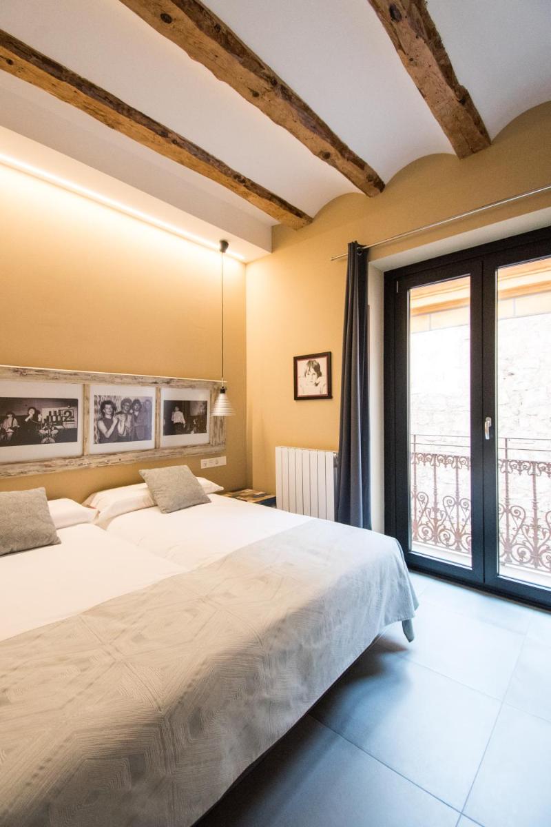 Apartamentos One - Housity