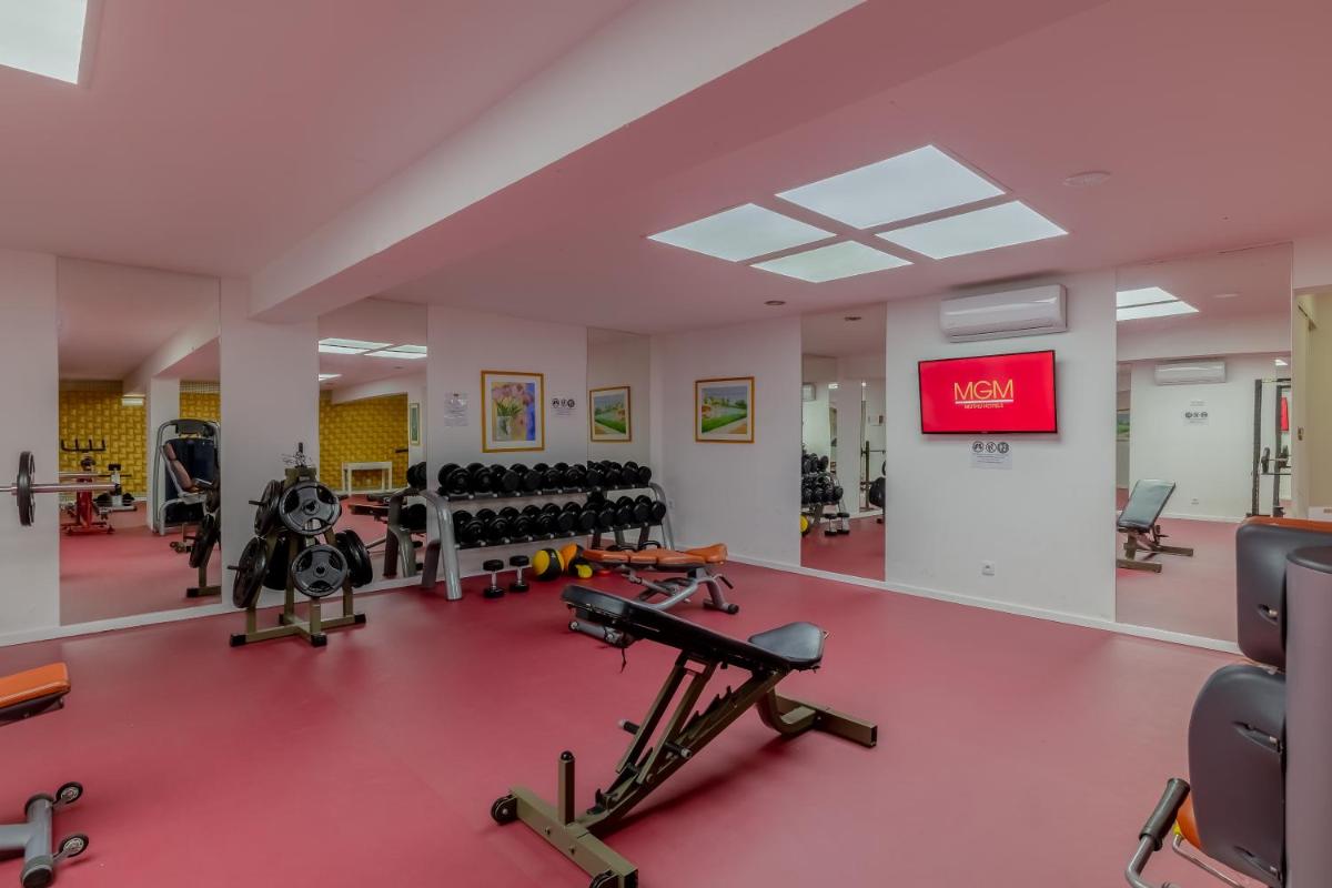 O centro de fitness e/ou as comodidades de fitness de Grand Muthu Oura View Beach Club