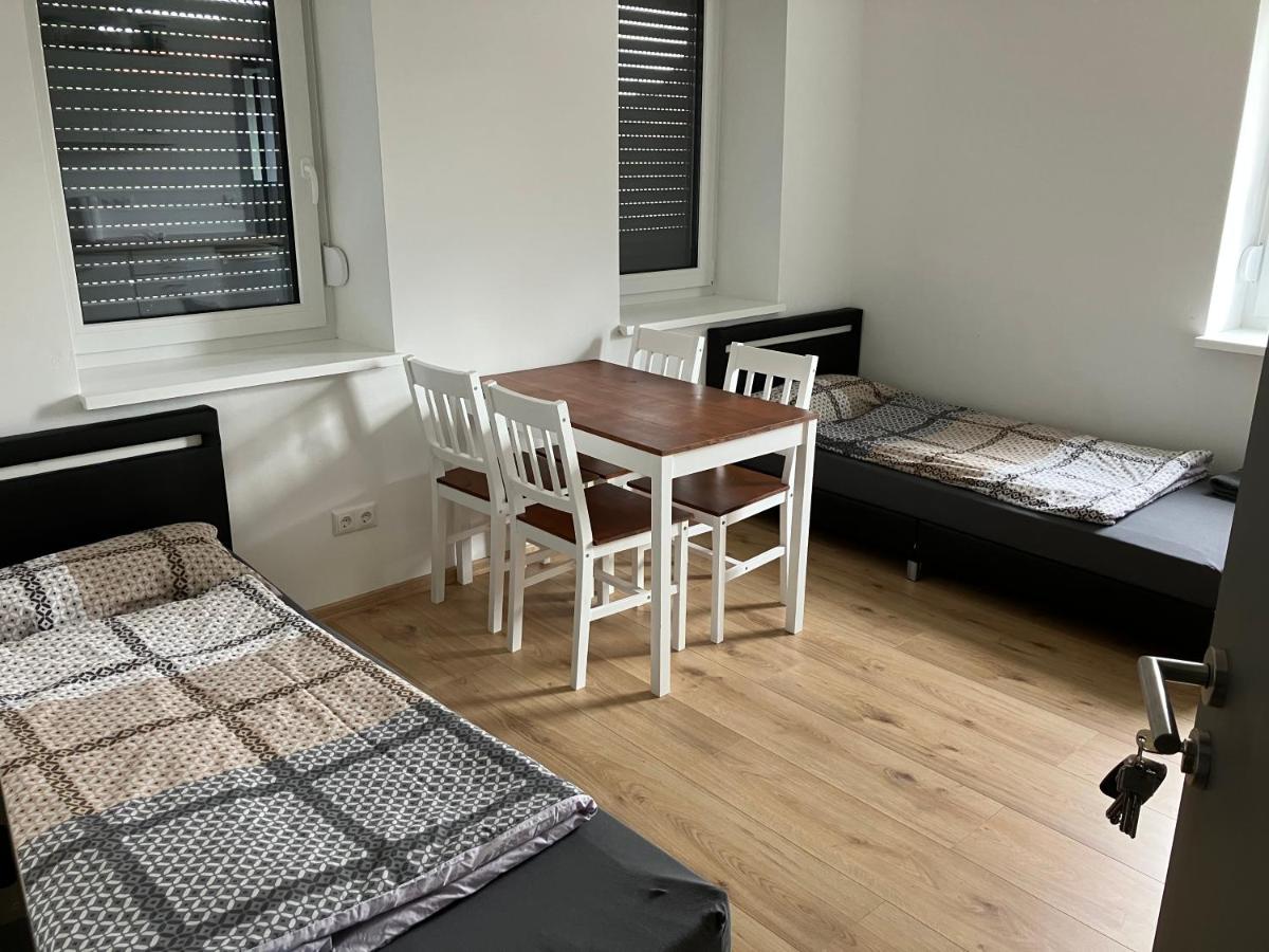 Zimmer Rötgesbüttel - Housity