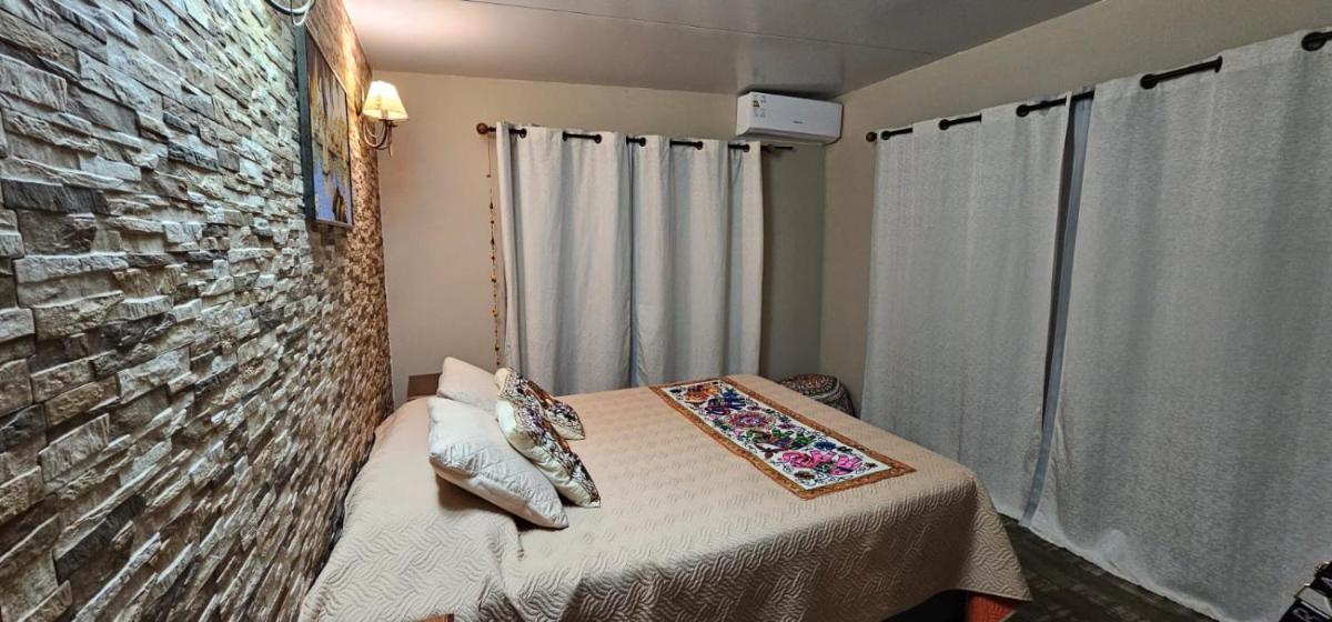 Sol de Elefantes - Housity