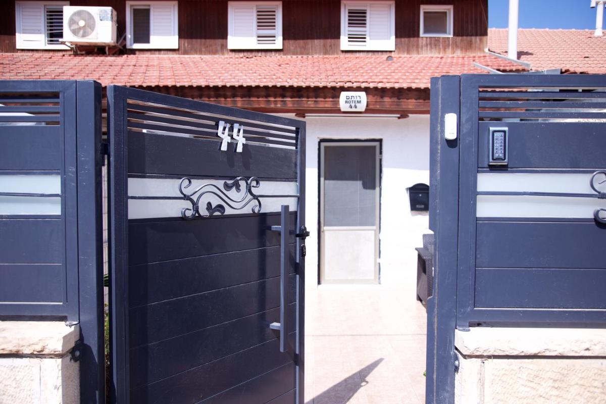 Country House - Housity