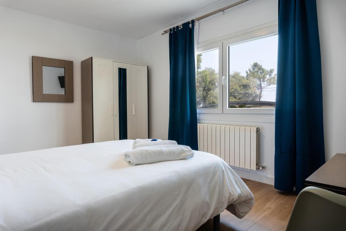 Hotel Playa Las Sinas - Housity