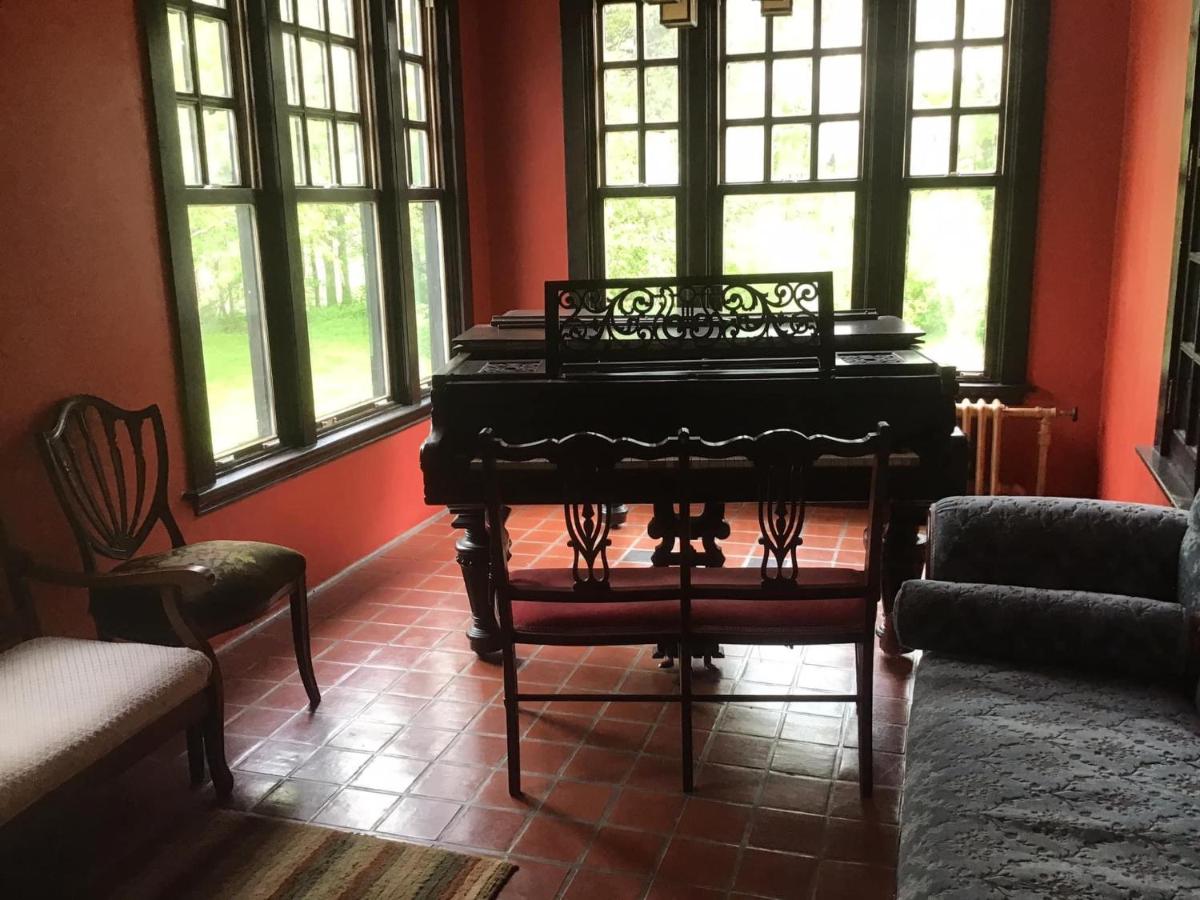 Celtic Mansion Annfield Manor - Housity