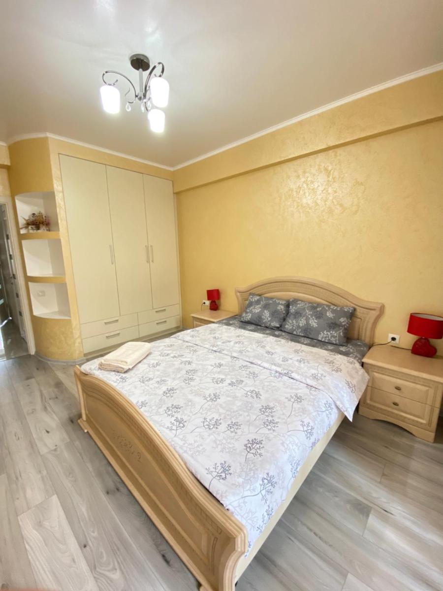 Two Bedroom Large Apartment in Chisinau - Housity