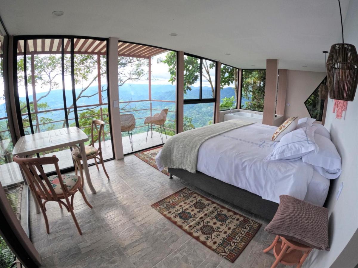 Eco Lodge LUNA - CHIE - Housity