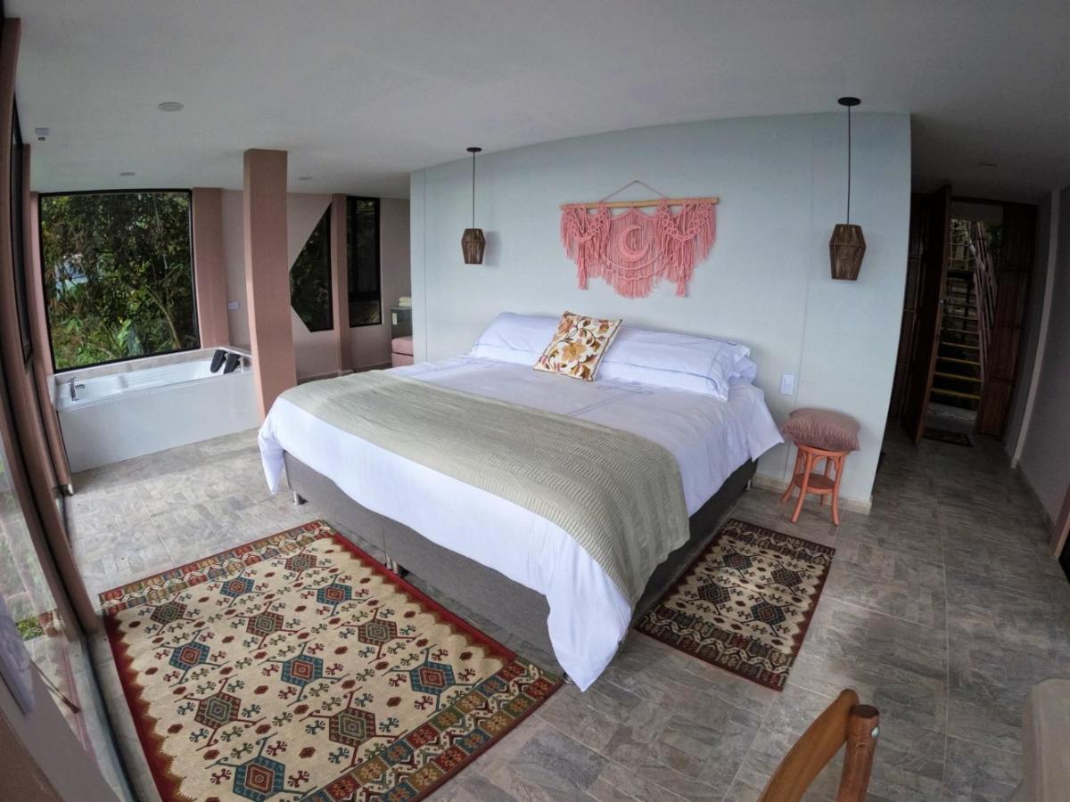 Eco Lodge LUNA - CHIE - Housity