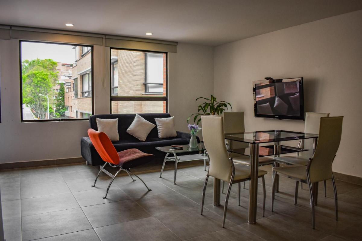 Cora 96 Street Apartments - Housity