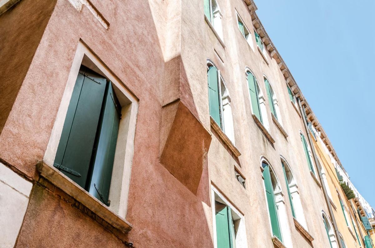 Venice Apartments - Housity
