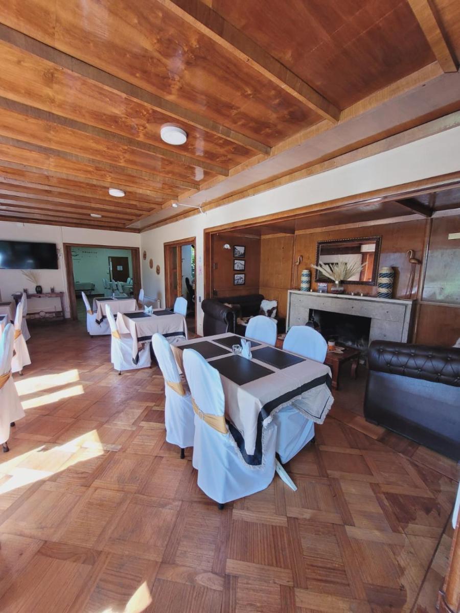 Hotel Dallas House - Housity