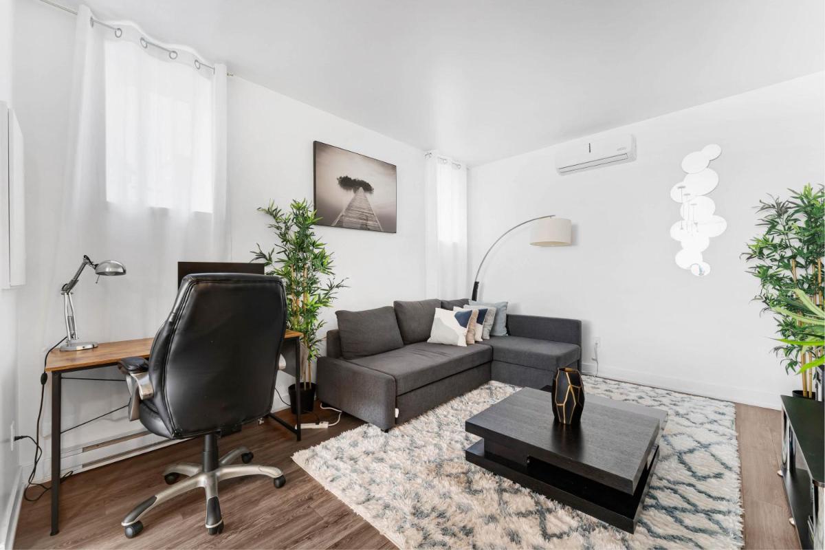 Elegant and Stylish Condo Apartment - Housity