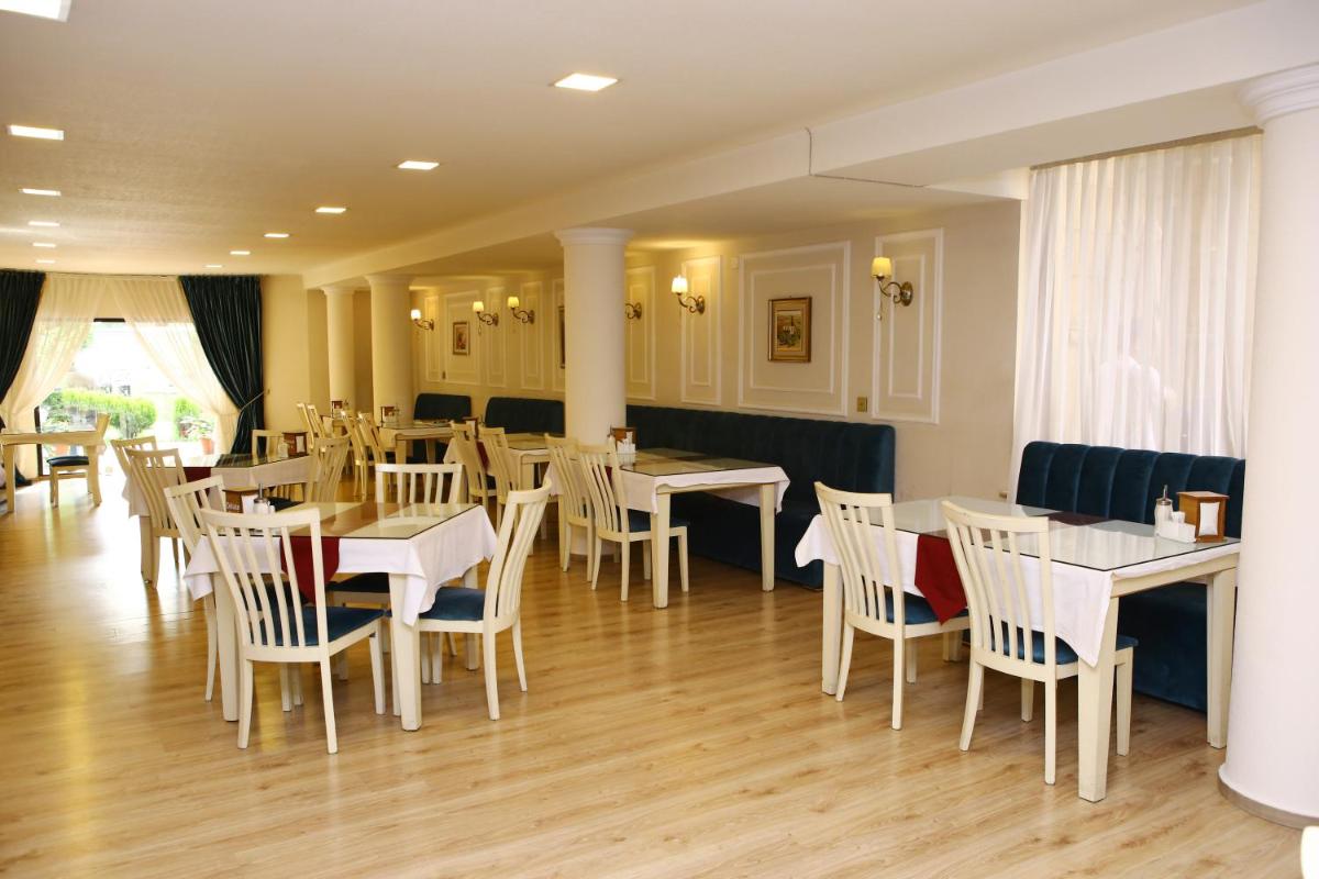 Deluxe Hotel Ganja - Hizvo