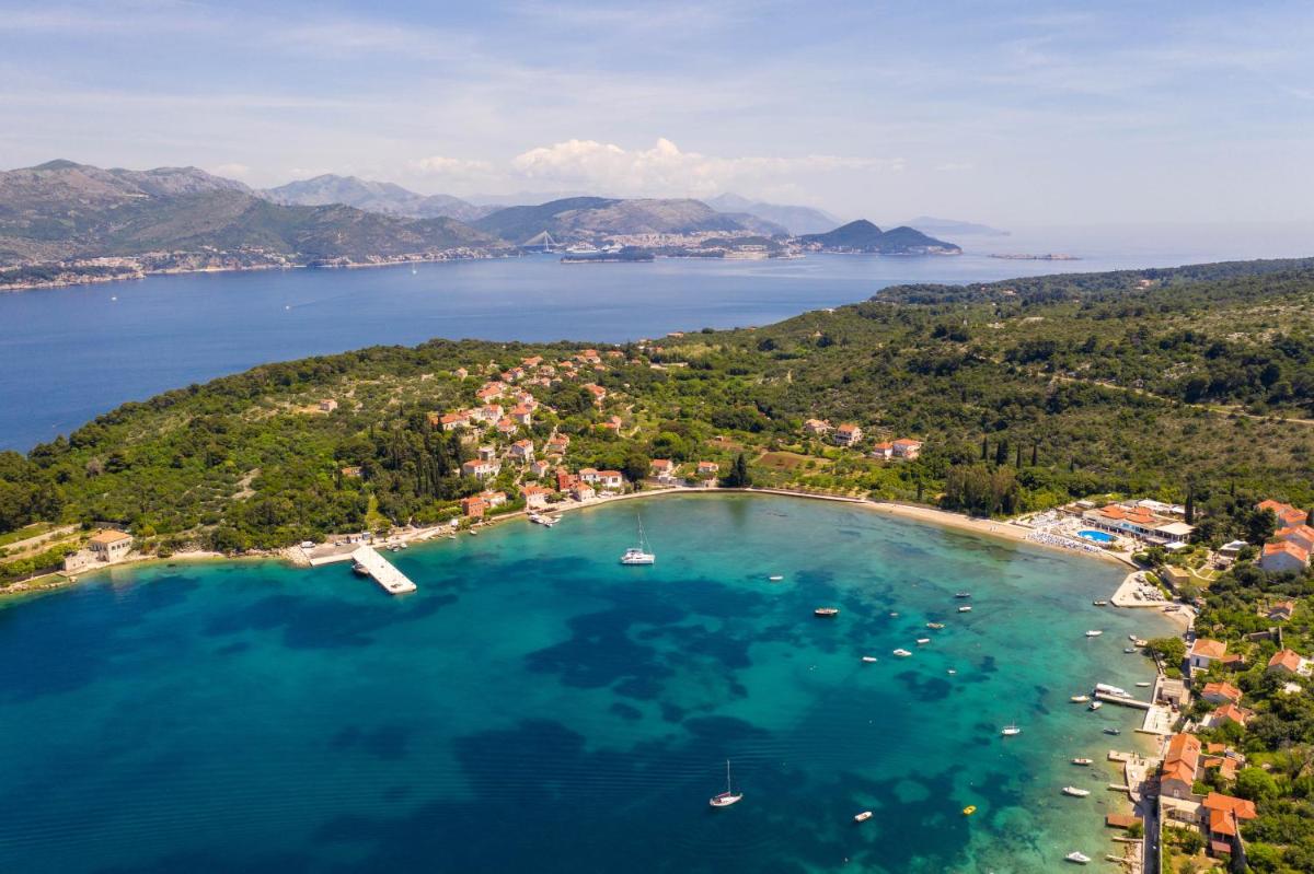 TUI BLUE Kalamota Island - All Inclusive - Housity